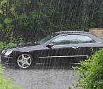 Ливень, град, ветер: астраханское МЧС выдало штормовое предупреждение