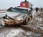 Авария в Астраханской области унесла жизнь 41-летней женщины, еще пятеро - в больнице