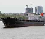 Застрявший три недели назад под Астраханью теплоход снялся с мели