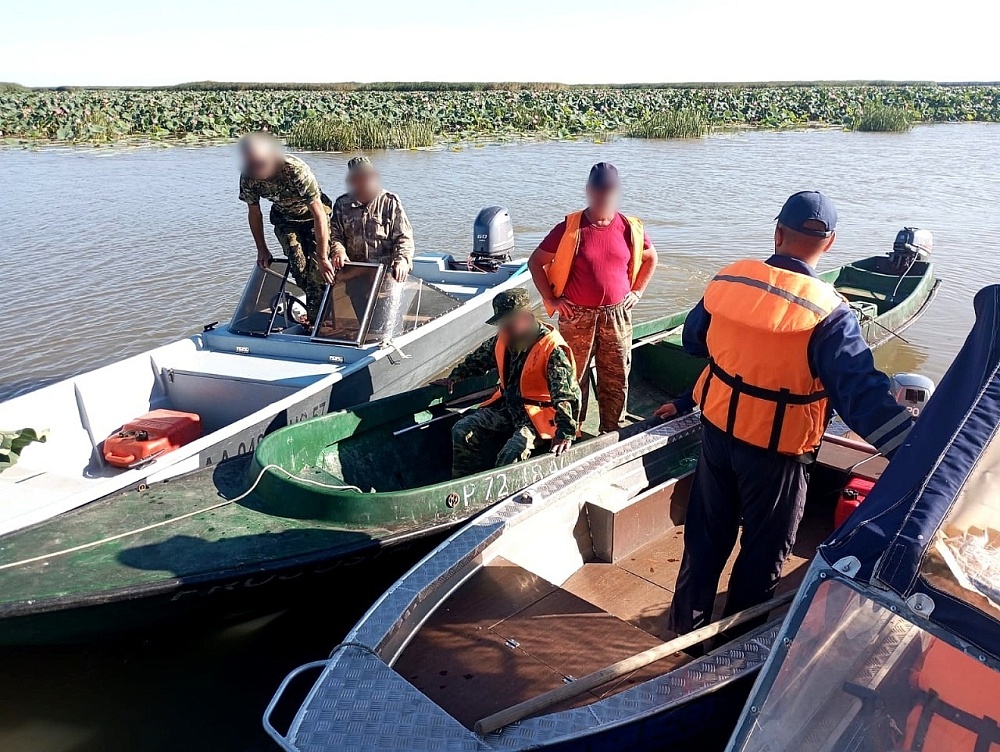 В Астраханской области на раскатах Каспийского моря потерялись туристы