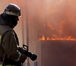 В Астрахани тушат крупный пожар