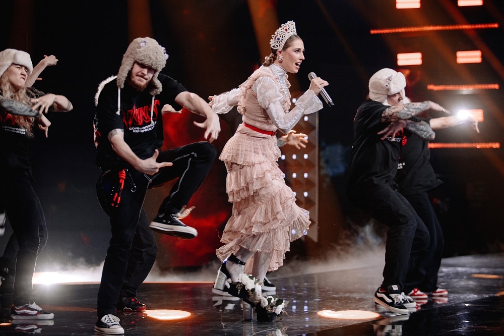 Астраханка обманула музыкальную интуицию звезд на федеральном канале