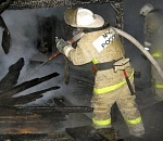 После тушения утреннего пожара в Астраханской области спасатели нашли тела двух мужчин