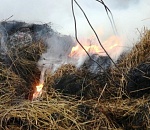 В Астраханской области из-за курильщика сгорело более семи тонн сена