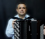 Один из лучших баянистов планеты живет в Астрахани