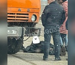 В Астрахани школьник попал под колеса КАМАЗа