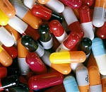 Мошенники продали астраханке за 300 тысяч лекарство от рака