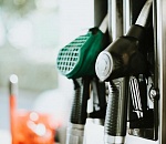 Кто не платит зарплату астраханским заправщикам и причём тут Лукойл