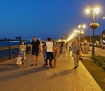 Посещение центральной Набережной в Астрахани теперь ограничено во времени