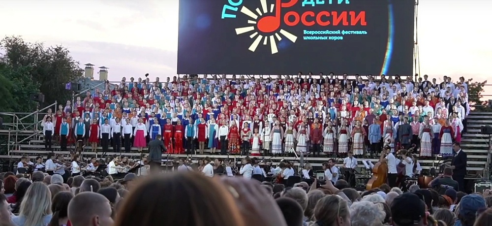 В Астраханском кремле выступит 17 детских хоров со всей страны
