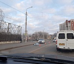 Кадры смертельного ДТП с пешеходом у ТЦ Лента в Астрахани