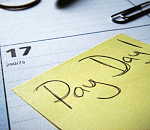 Астраханские депутаты временно сократили на 10% зарплаты ряду местных чиновников