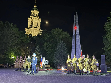 Реквием звучал над ночной Астраханью