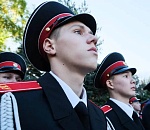 У Вечного огня 117 астраханских суворовцев приняли присягу
