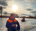 Туристы с Урала застряли на острове в астраханской дельте