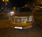 Женщина, сбитая на "зебре" золотым Кадиллаком, скончалась в больнице 