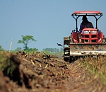 Астраханские власти призывают фермеров создавать кооперативы