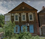 Квартиру в аварийном доме в Астрахани оценили в 9 миллионов рублей. Но хозяева не рады