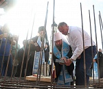 В Астрахани в Благовещенском монастыре заложили камень и памятную капсулу в основание нового храма