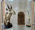 Астраханцы могут полюбоваться на осетра и сайгака – деревянных