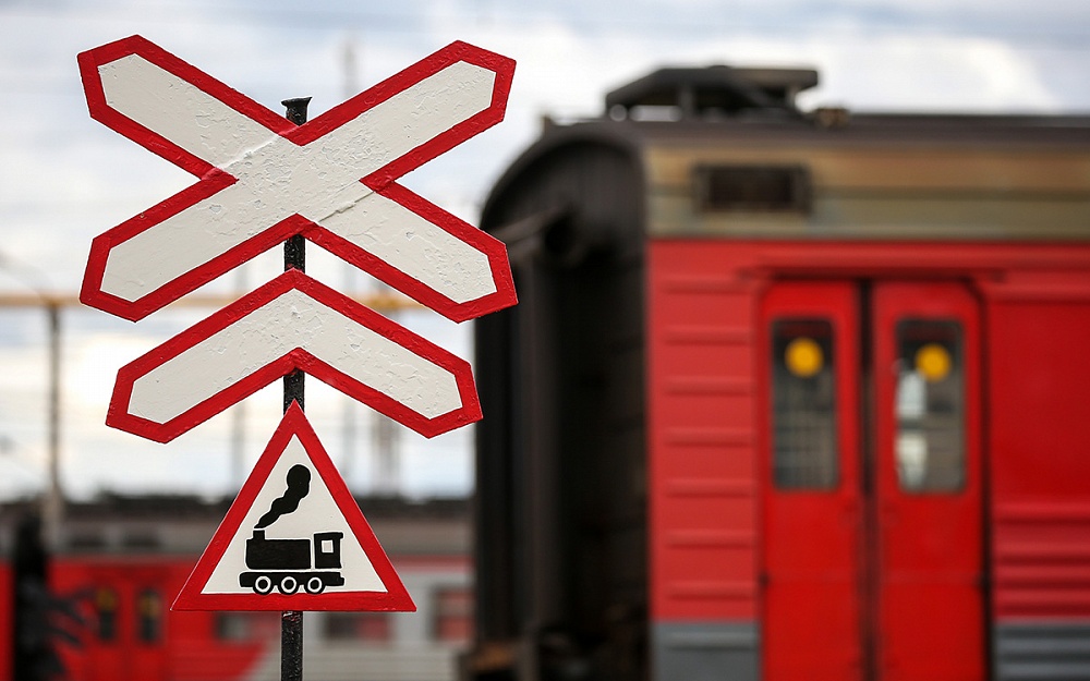 Железнодорожный переезд в Ахтубинске будет временно закрыт