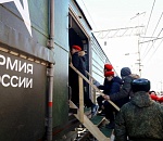 Тысячи астраханцев посетили агитпоезд Минобороны России. Фоторепортаж