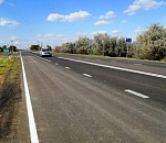 На астраханских трассах установят новые знаки, солнечные светофоры и ограждения