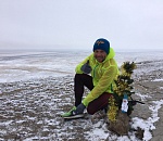 Ахтубинские спортсмены устроили флешмоб на горе Богдо