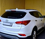 У астраханца отобрали машину прямо на автомойке