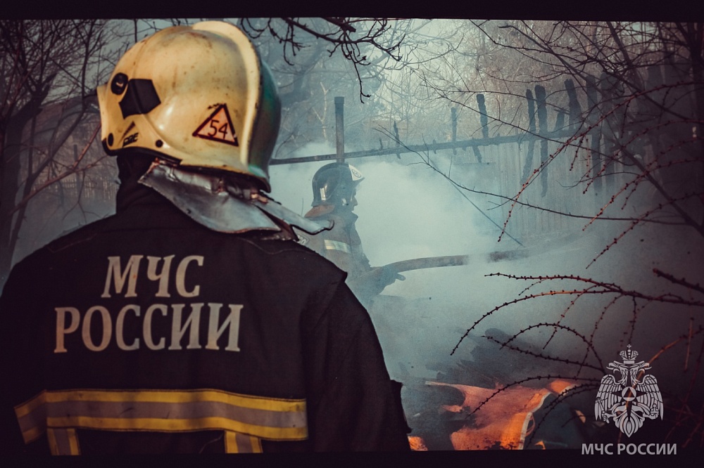За три месяца 2023 года в Астрахани произошло 1367 пожаров, погибли 17 человек
