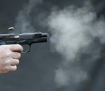 Астраханец выстрелил из травмата в брата