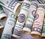 В Астраханском отделении Сбербанка рассказали, как сберечь и приумножить собственные средства