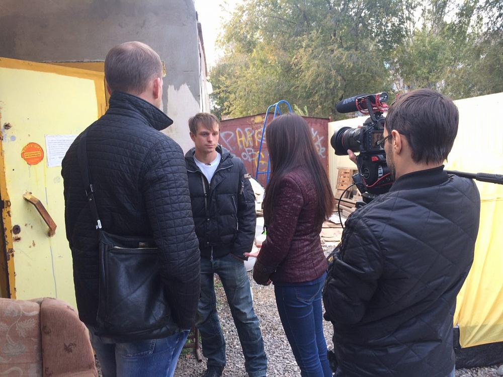 В Астрахани «Молодая Гвардия» поможет сироте, живущему в палатке