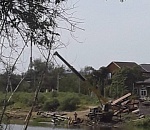 Подготовка к перемещению понтонов на мосту через Серебряную Воложку в Астрахани началась