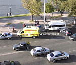 В центре Астрахани маршрутка врезалась в столб