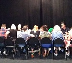 ТЮЗ просит астраханцев принести стулья