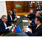 Астраханский губернатор и Генкосул Ирана обсудили дальнейшее сотрудничество