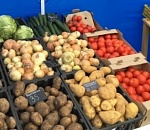 В Ленинском районе нелегально торгуют овощами, в Советском - рыбой