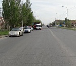 В Астрахани столкнулись самосвал и маршрутка: пострадали две женщины