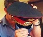 В Астрахани полицейский продавал героин