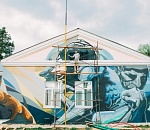 Здания Астрахани разрисуют мастера стрит-арта с других городов
