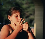 Госдуме предложат обсудить запрет на продажу сигарет лицам до 21 года