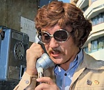 Мужчина с женским голосом развел астраханца на деньги за любовь к интим-услугам