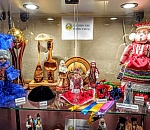 Алена Губанова подарила автодорожному колледжу свою коллекцию