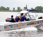 ЧП в Камызякском районе: столкнулись две лодки с 12-ю людьми