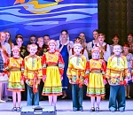 Вокалисты астраханского детского ансамбля трижды стали «легендарными» лауреатами