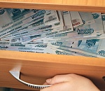 Осуждена астраханский пристав, присвоившая деньги должников