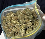 Под Астраханью подросток попался с крупной партией наркотиков