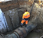 В Астрахани перекрыта ул. Николая Островского: течь на водопроводе