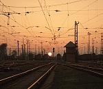 Подросток в Астрахани получил удар током на железнодорожных путях